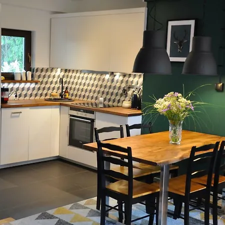 Apartament Wokół Stołu-2